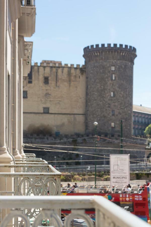 Dioniso'S Luxury Apartments Municipio Naples Exterior photo